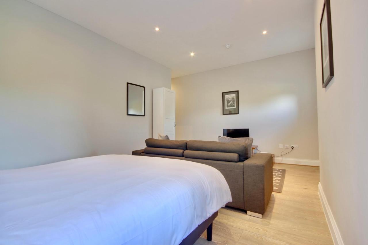 Orange Grove Hotel & Gardens Sarisbury Green Esterno foto