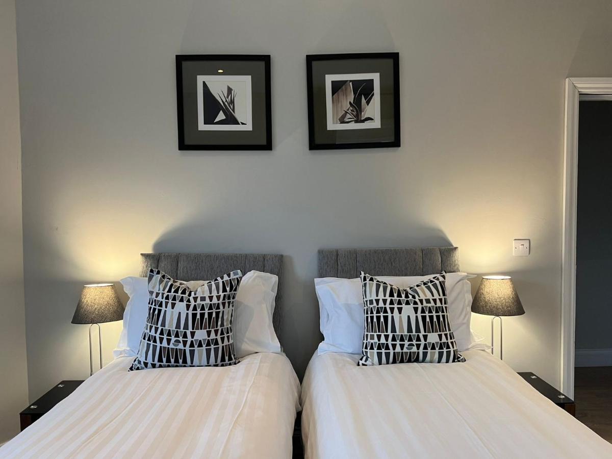 Orange Grove Hotel & Gardens Sarisbury Green Esterno foto
