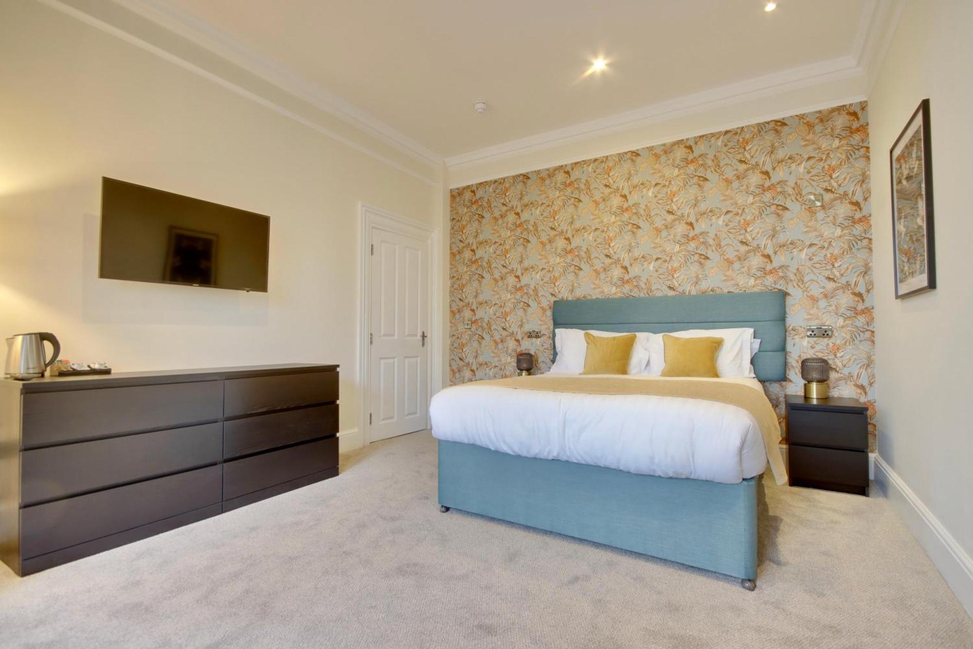 Orange Grove Hotel & Gardens Sarisbury Green Esterno foto