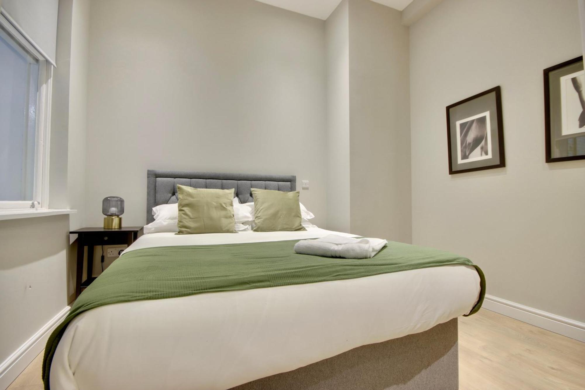 Orange Grove Hotel & Gardens Sarisbury Green Esterno foto